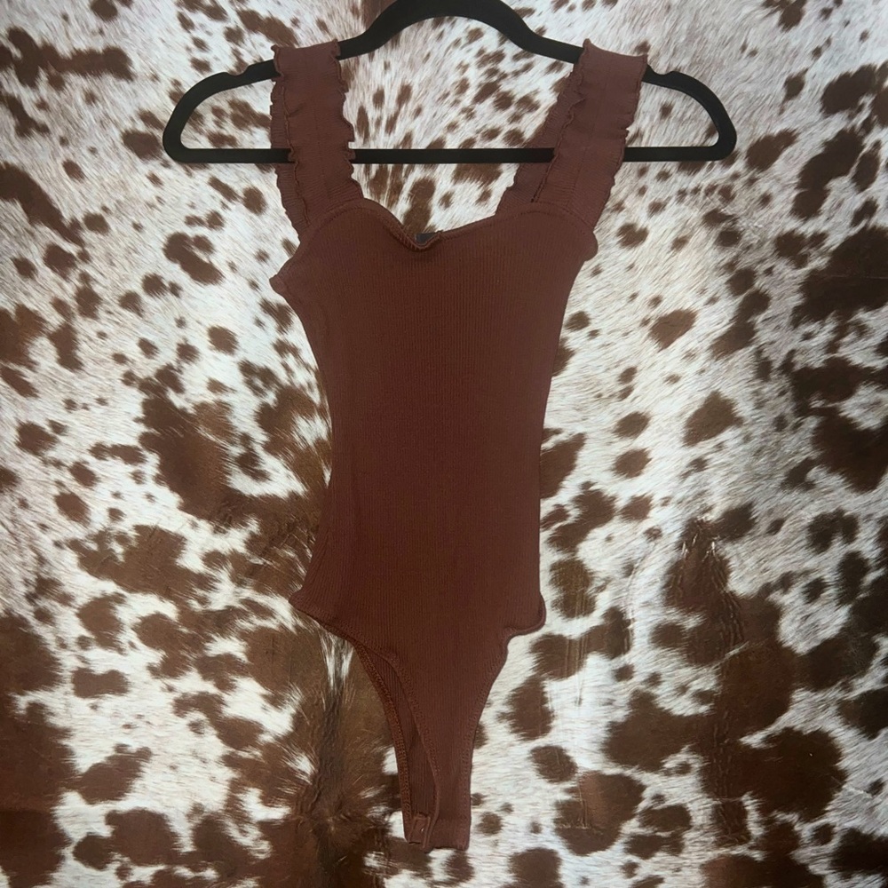 NWOT Dry Good Brown Ripped Bodysuit Ruffled Tank